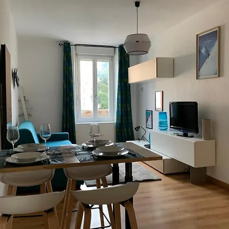 Apartment Modern Decoration 5 Minutes From The Tram C All Shops #n8 *