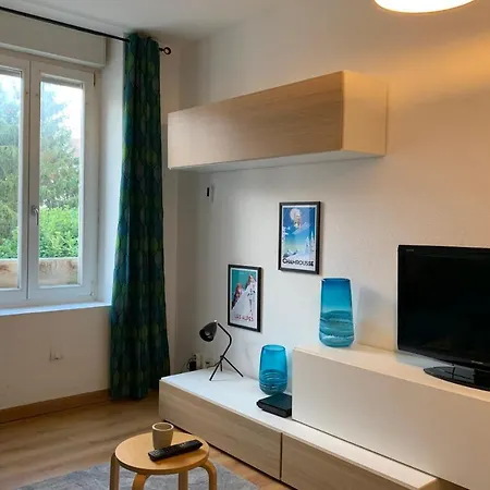 Apartment Modern Decoration 5 Minutes From The Tram C All Shops #n8 *